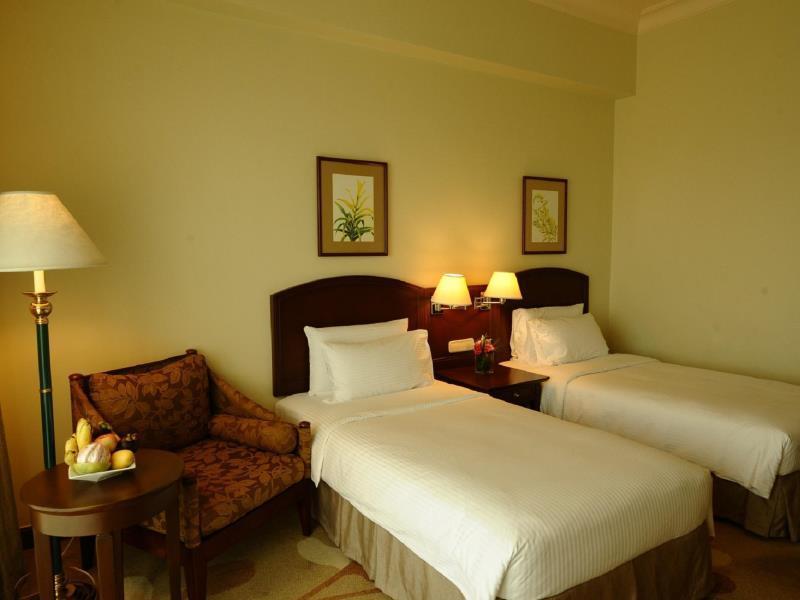 마르코 폴로 다바오 호텔 Davao City 외부 사진 A room at the hotel